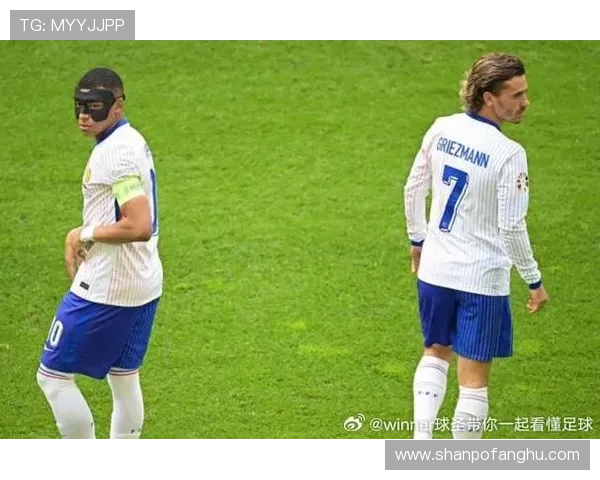 三个足球巨星三个时代的传奇对比与影响探讨