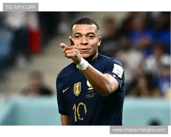 姆巴佩高清足球球星精彩瞬间展现速度与激情的绝佳时刻