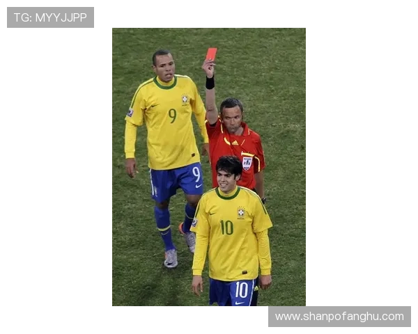 足球明星卡卡收藏册标签贴放位置技巧及整理方法详解